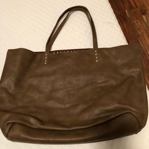 Bronw leather handbag